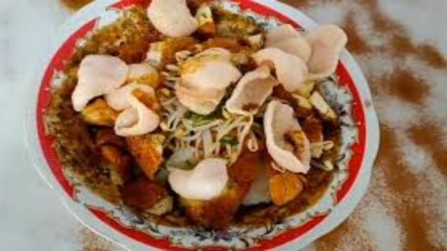 Tahu Lontong Lonceng